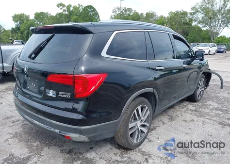 2017 Honda Pilot Touring из США, поврежденный, VIN 5FNYF6H96HB092090